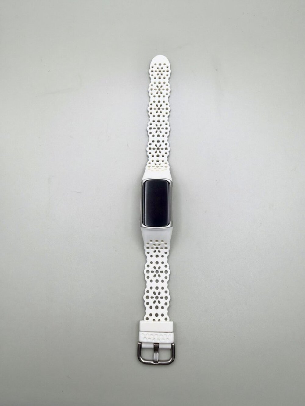 Fitbit Charge 5 Lunar White Soft Gold Fitness Tracker FB421 UNTESTED FOR PARTS